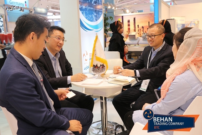 نمایشگاه بین المللی نفت ،گاز ، پالایش و پتروشیمی غرفه مشترک با نمایندگان چین تهران  (1397) 11